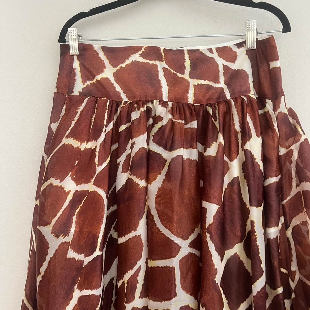 Roberto Cavalli A-Line silk Skirt in Brown and White Print - Picture 5 of 13